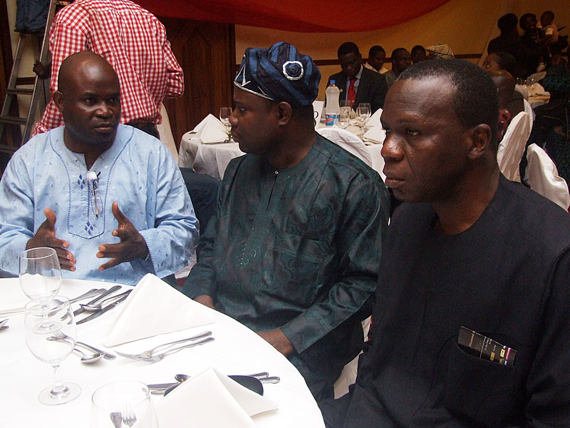 <span  class="uc_style_uc_tiles_grid_image_elementor_uc_items_attribute_title" style="color:#ffffff;">Jahman Anikulapo, editor Guardian on Sunday, Chief Akin Odunsi, chair Rosabel, and Tony Onyima, Sun MD</span>