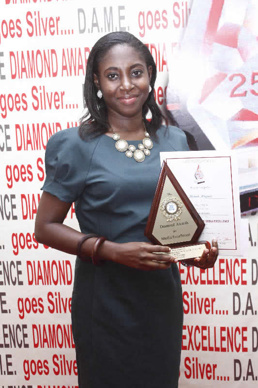 <span  class="uc_style_uc_tiles_grid_image_elementor_uc_items_attribute_title" style="color:#ffffff;">Nwando Alayande of Voice of Nigeria winner Radio Drama</span>